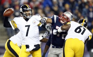 Nov 3, 2013; Foxborough, MA, USA; Pittsburgh Steelers quarterback Ben Roethlisberger (7) throws the ball as New England Patriots defensive tackle Joe Vellano (72) rushes during the first half at Gillette Stadium. Mandatory Credit: Mark L. Baer-USA TODAY Sports